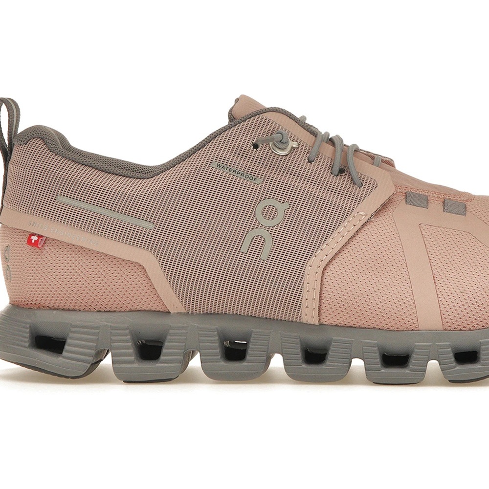 On Running Cloud 5 Waterproof